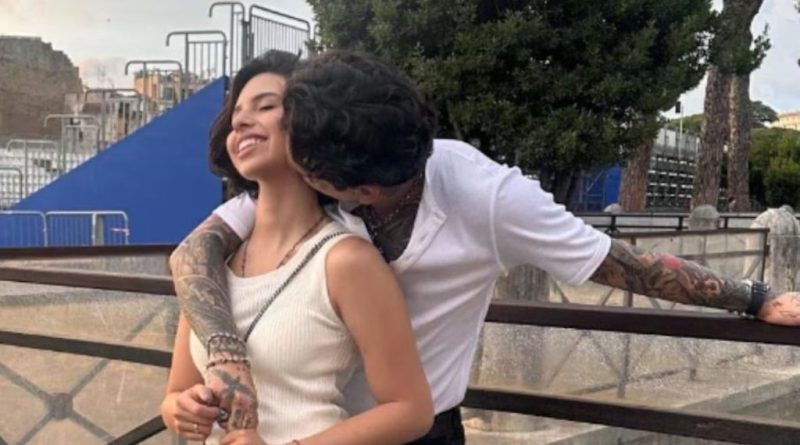 Christian Nodal y Ángela Aguilar confirman relación